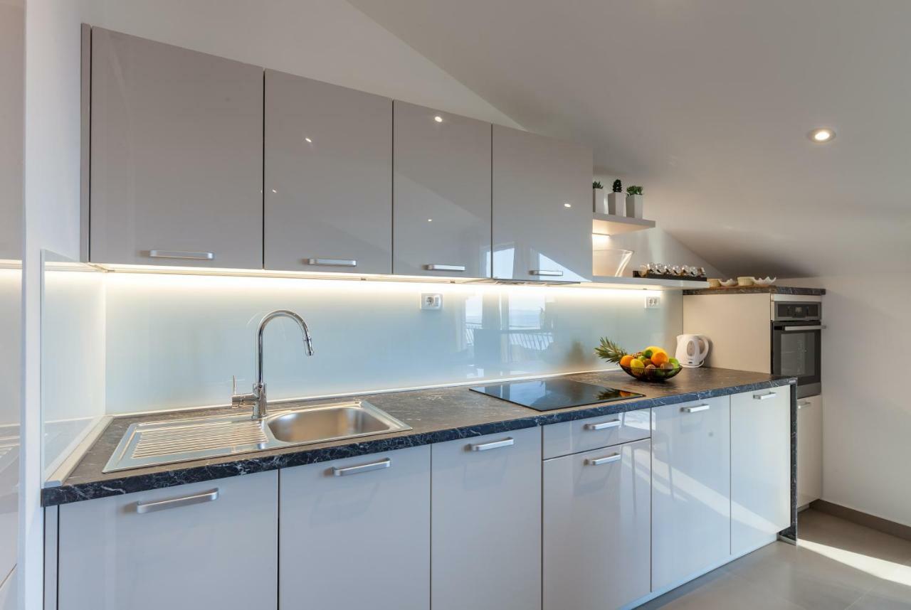 Apartments Solmar Podstrana Exterior photo